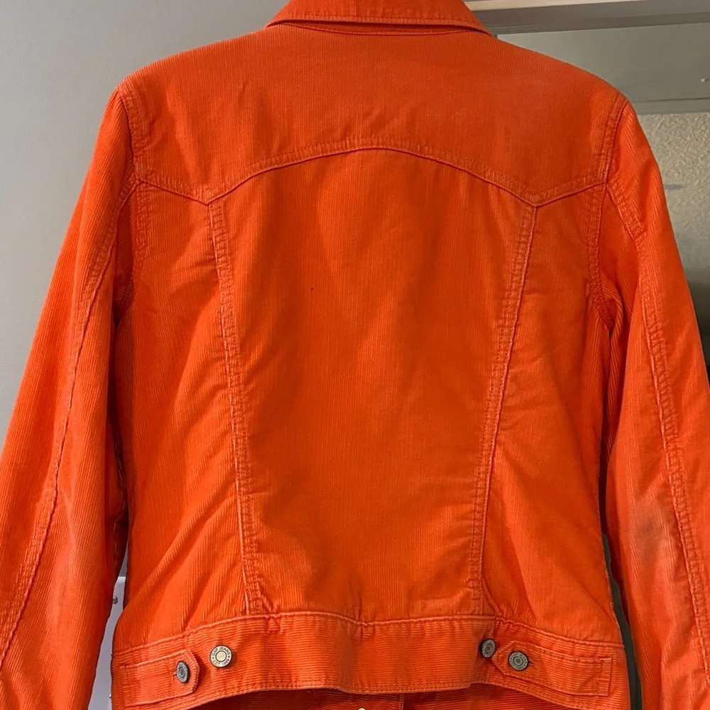 GAP Women's Vibrant Orange Courderoy Jacket, Sherpa lined - Picture 2 of 3